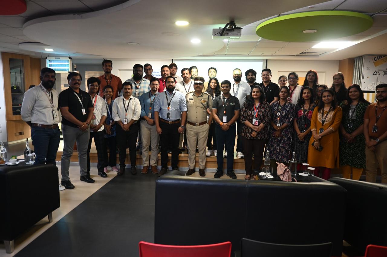 Group photo at WNS Cyber Security Session