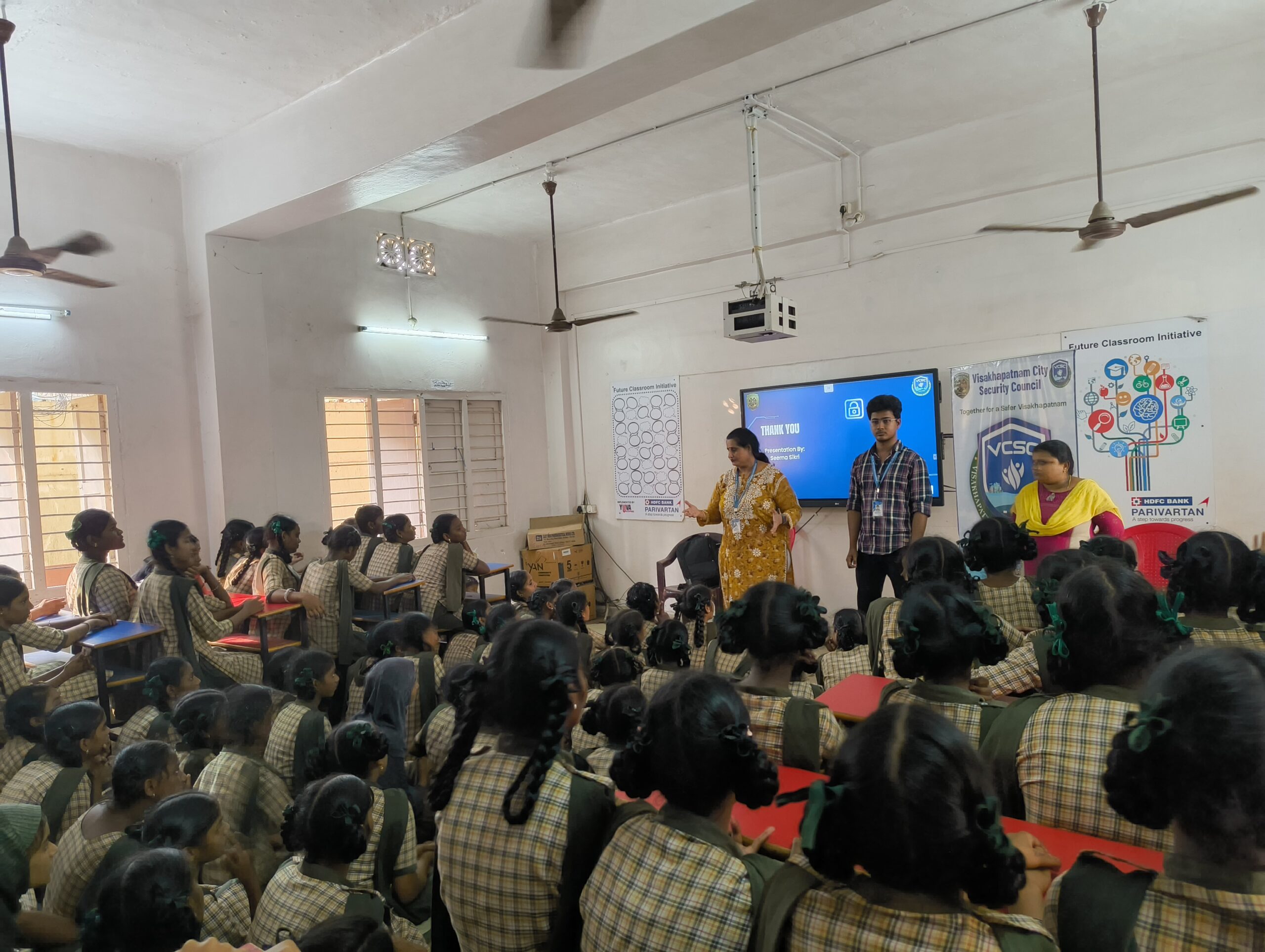 Group photo with VCSC team and students at KDPM School