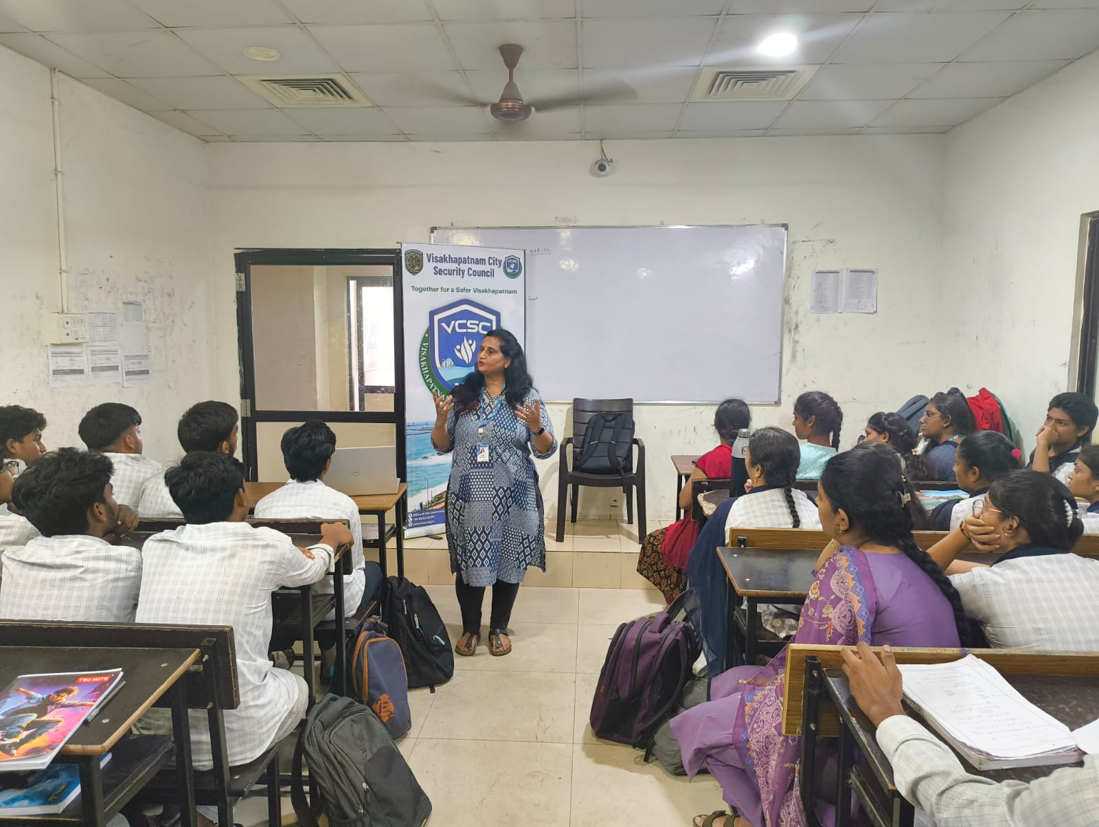 Students during Anti-Narcotics Awareness Session at Sri Viswa IIT
