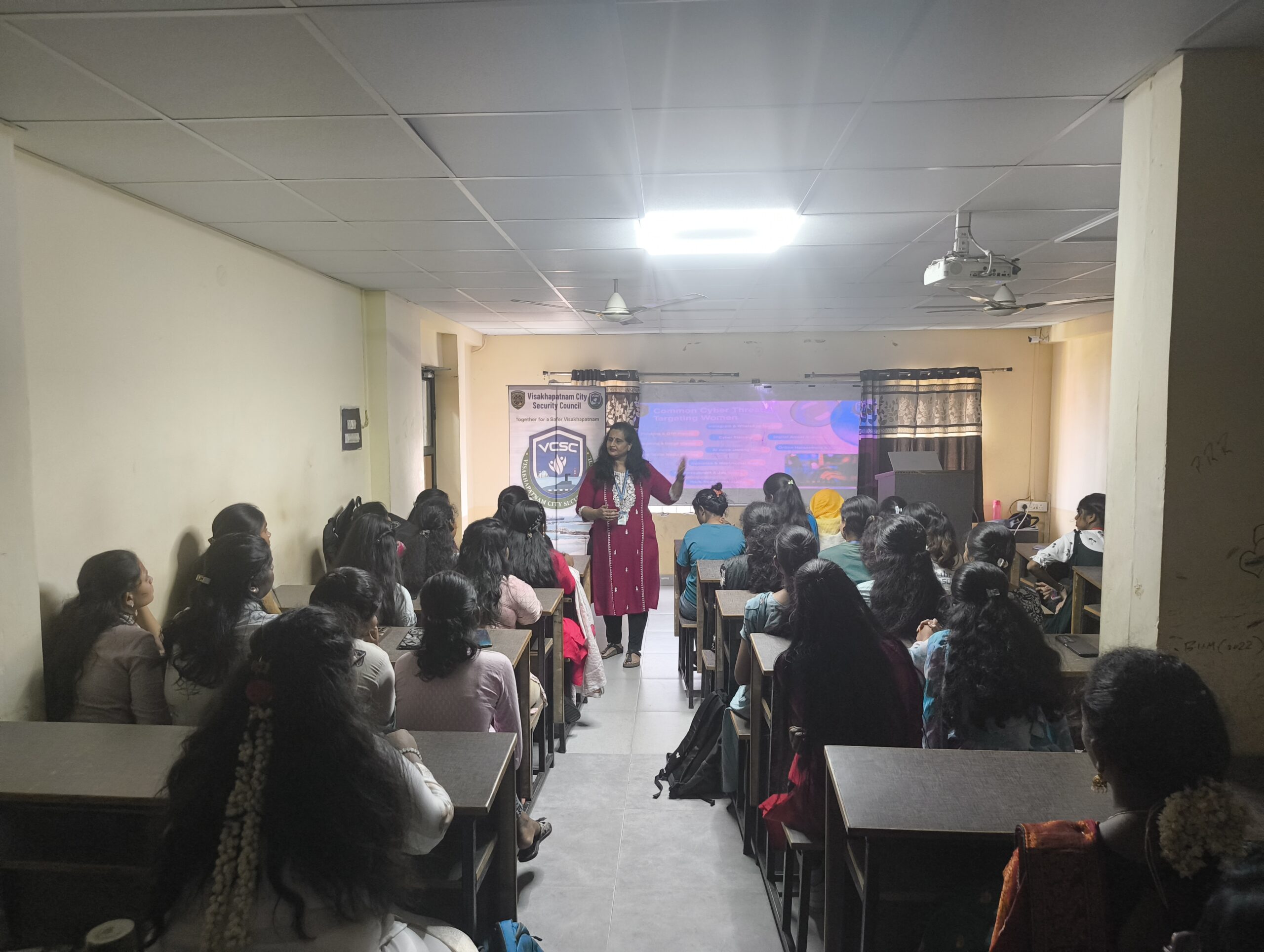 Mrs. Seema Sikri addressing students at Alliance College of Hotel Management